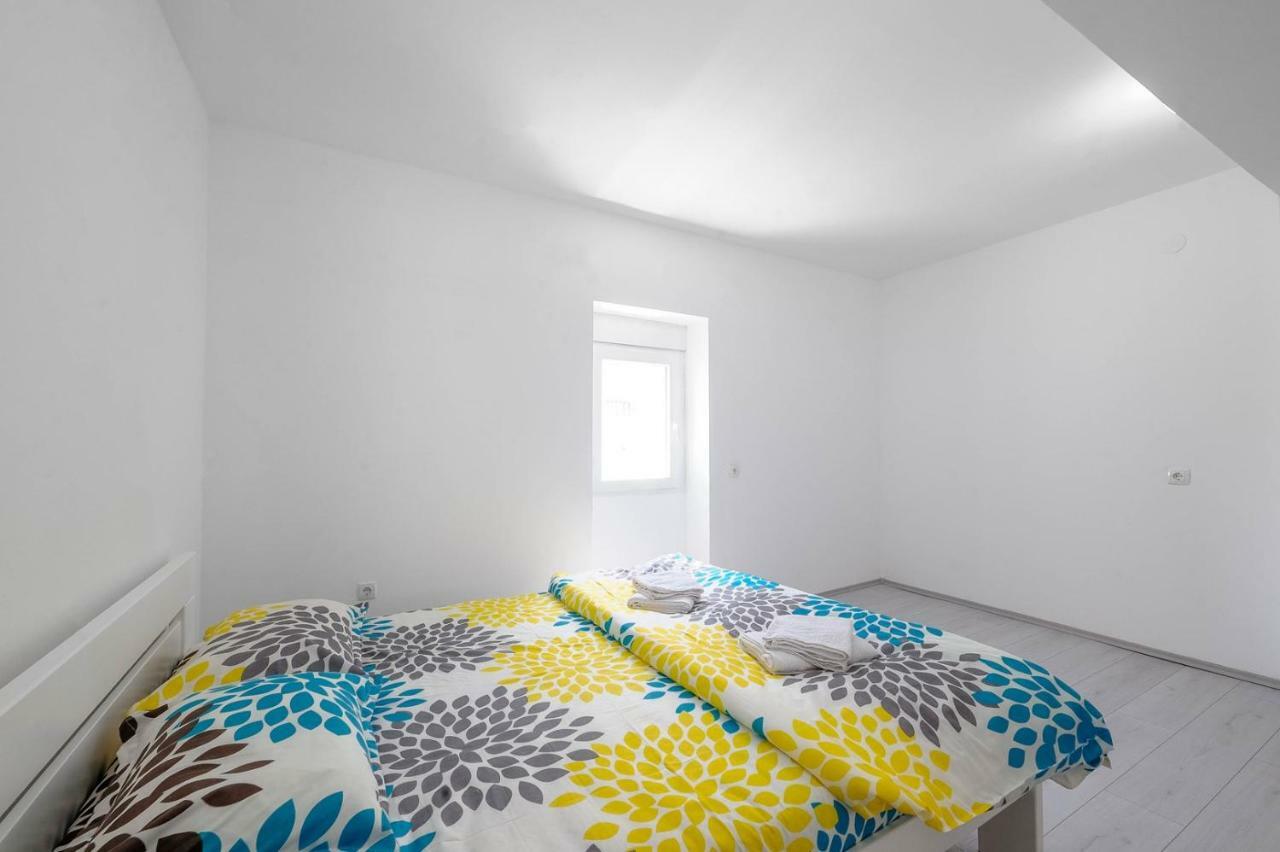 Tribalj Apartments Nada מראה חיצוני תמונה