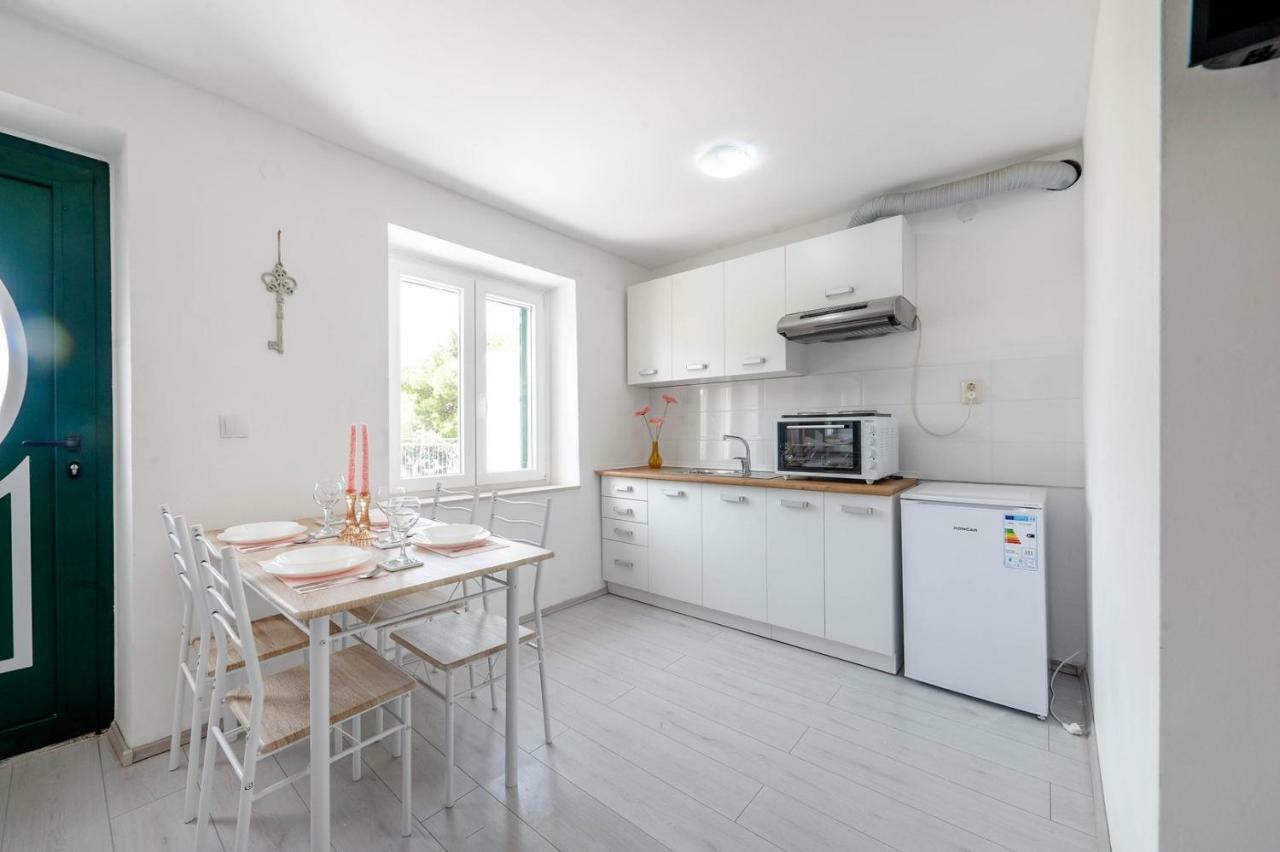 Tribalj Apartments Nada מראה חיצוני תמונה